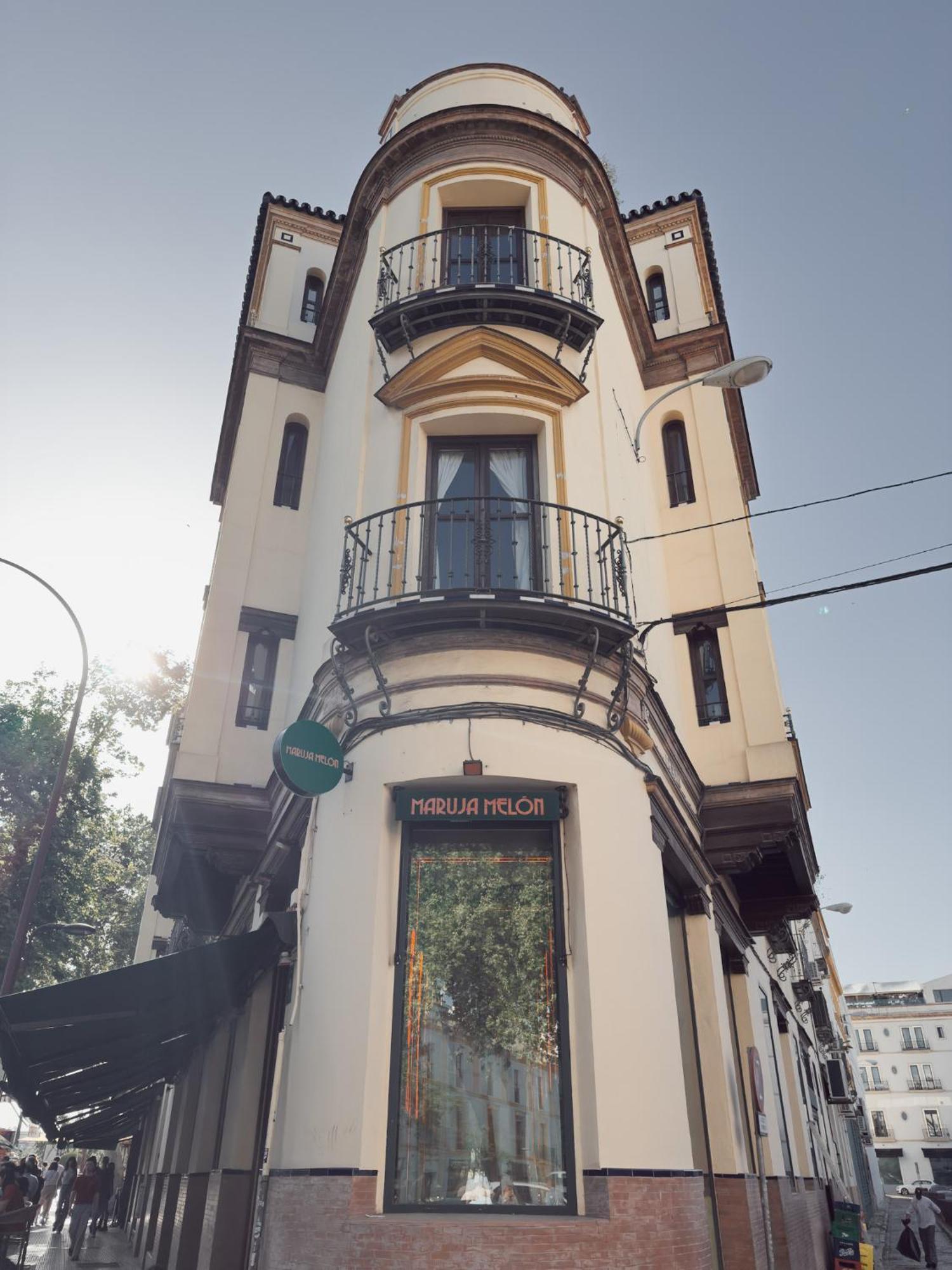 Monkeys Apartments Adriano & Terrace Seville Exterior photo